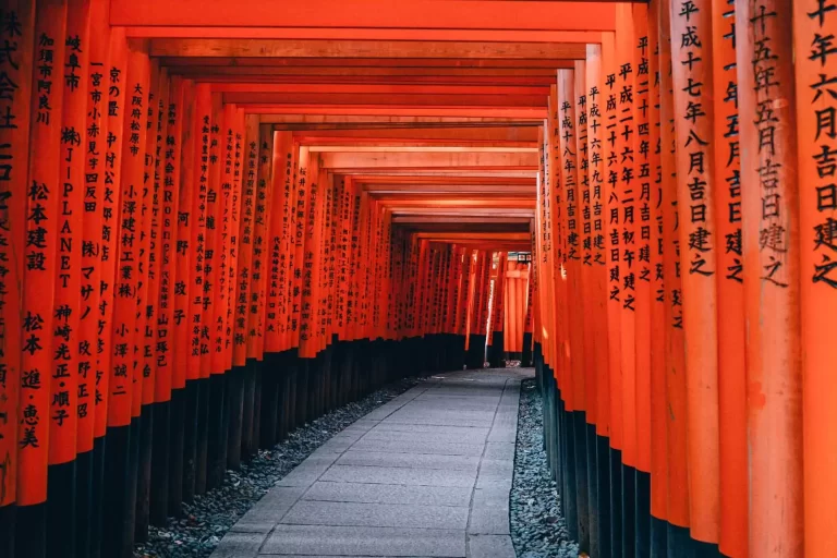 Découvrez le meilleur itinéraire de 2 semaines pour Kyoto, Osaka et la région du Kansai au Japon!