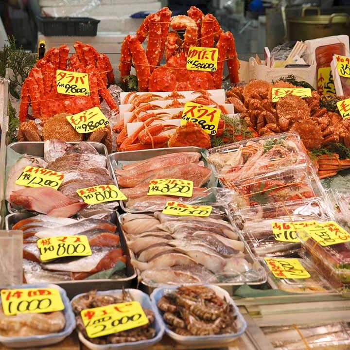 Découvrez le plus grand marché extérieur de Tsukiji au Japon : Guide complet