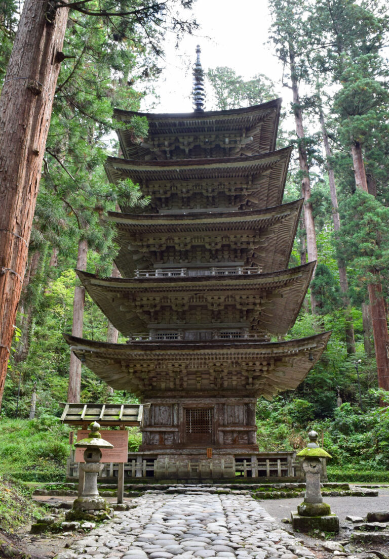 Découvrez Tsuruoka, joyau méconnu du Japon : votre porte d’entrée vers Dewa Sanzan !