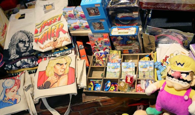 Plongez dans l’ambiance festive de Tori no Ichi, le marché aux puces japonais de fin d’année